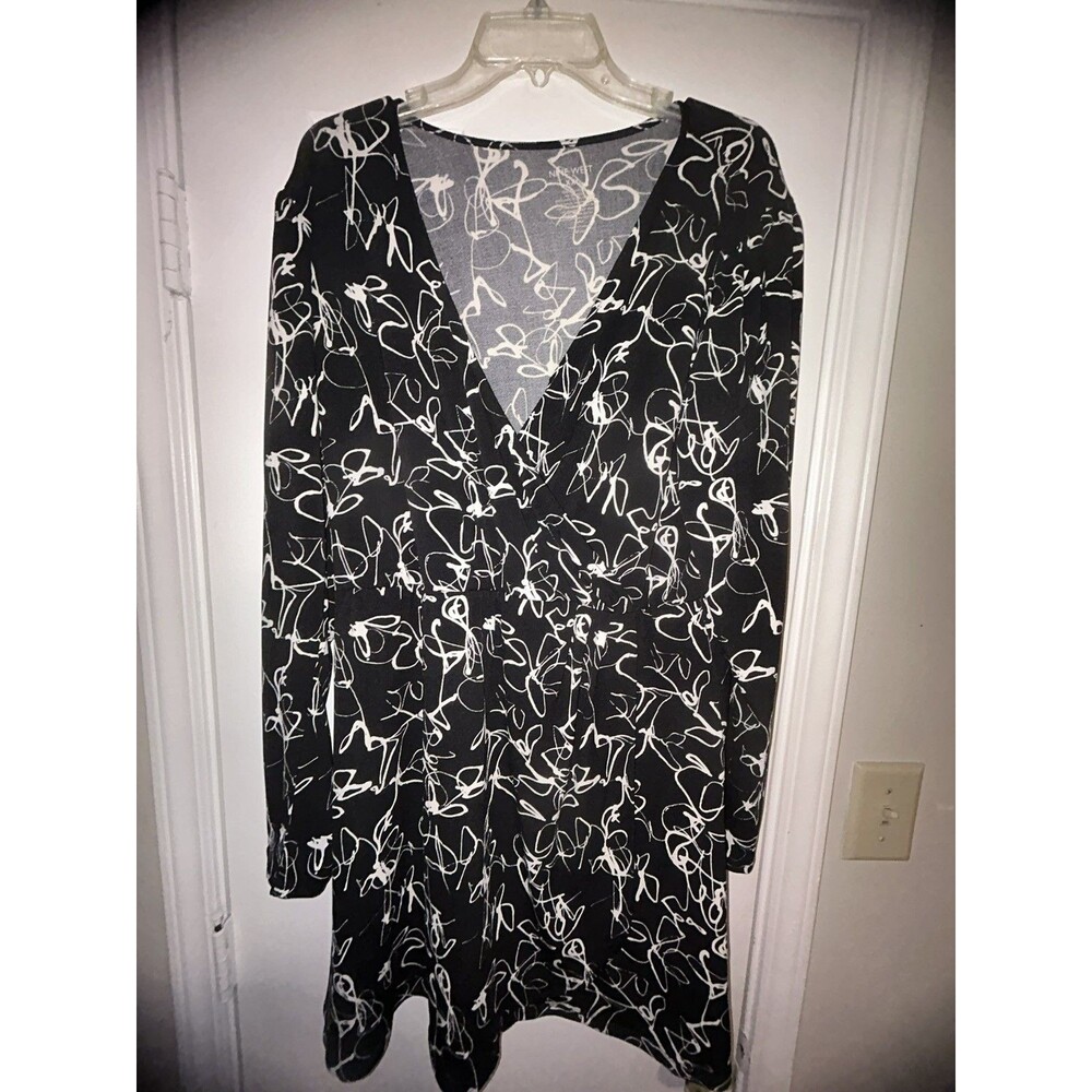 Nine West Long Sleeve Wrap Dress Womens XXL Puffed Sleeve V-neck Black&White